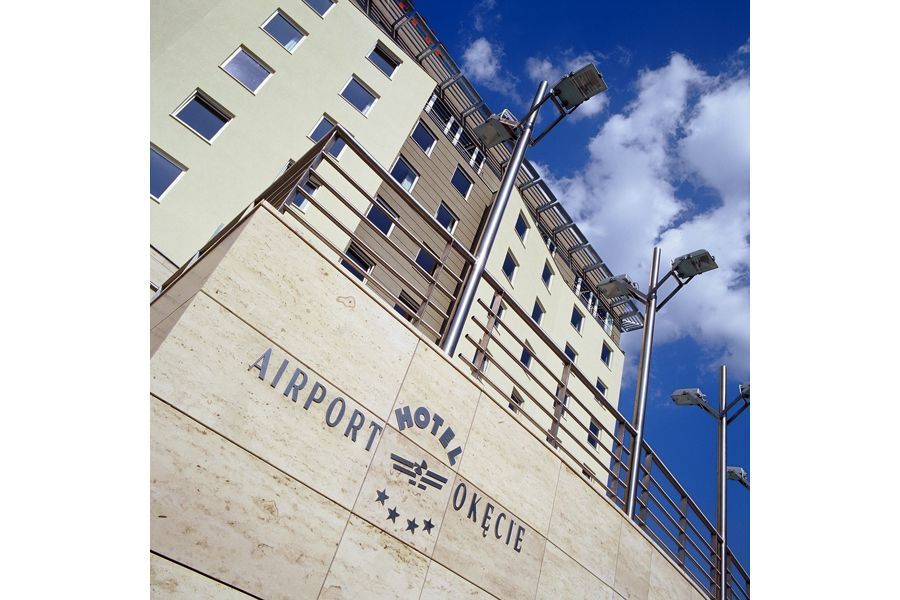 Airport02.jpg